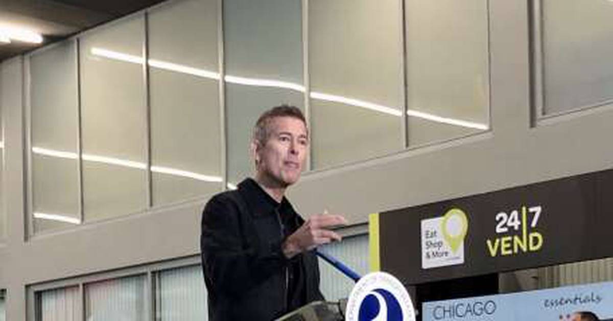 Aviation dysfunction could spill over to Thanksgiving with no fix, transportation secretary warns