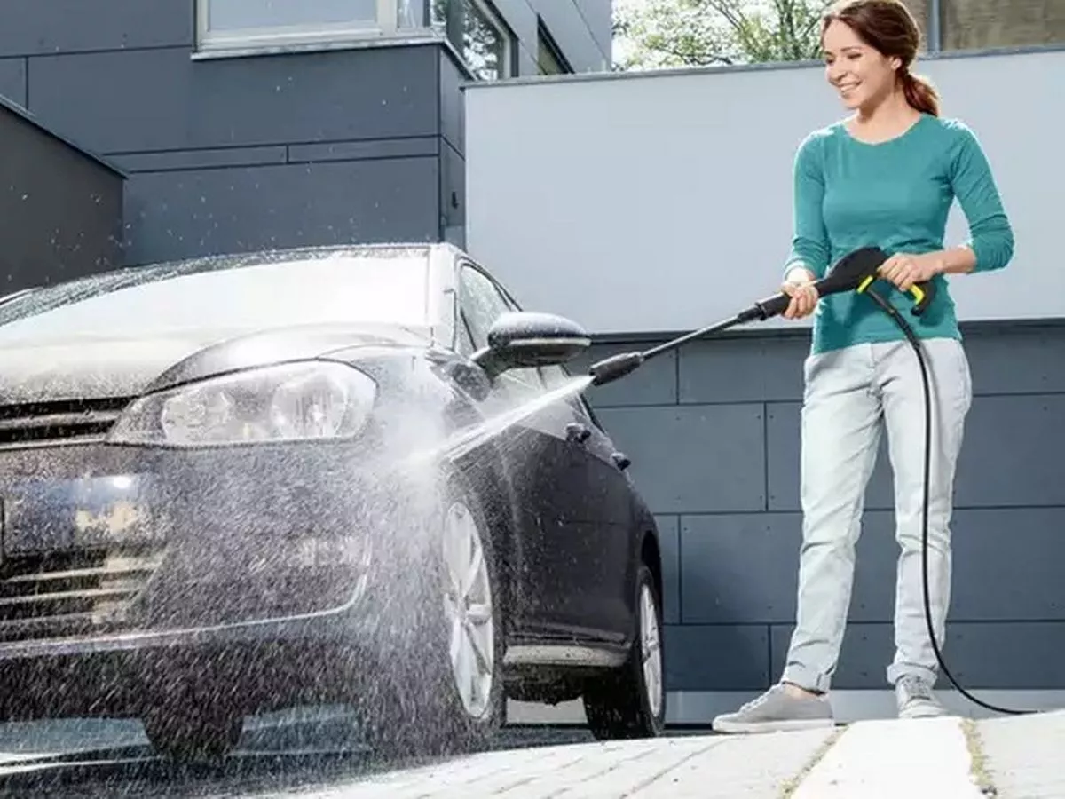 Argos shoppers 'impressed' with Karcher pressure washer now £71