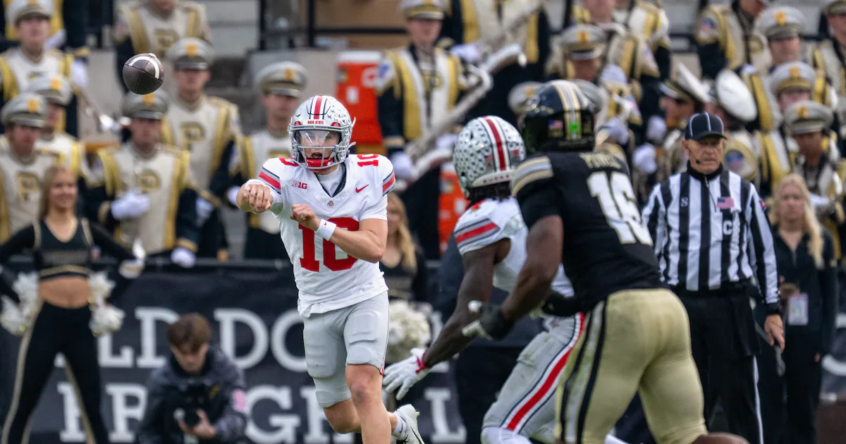 Ohio State stays on top of playoff bracket, while Miami makes a big move