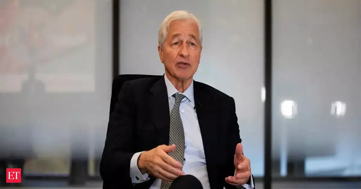 JPMorgan CEO Jamie Dimon reveals his hardline smartphone policy, says 'The only notifications I get are from...'