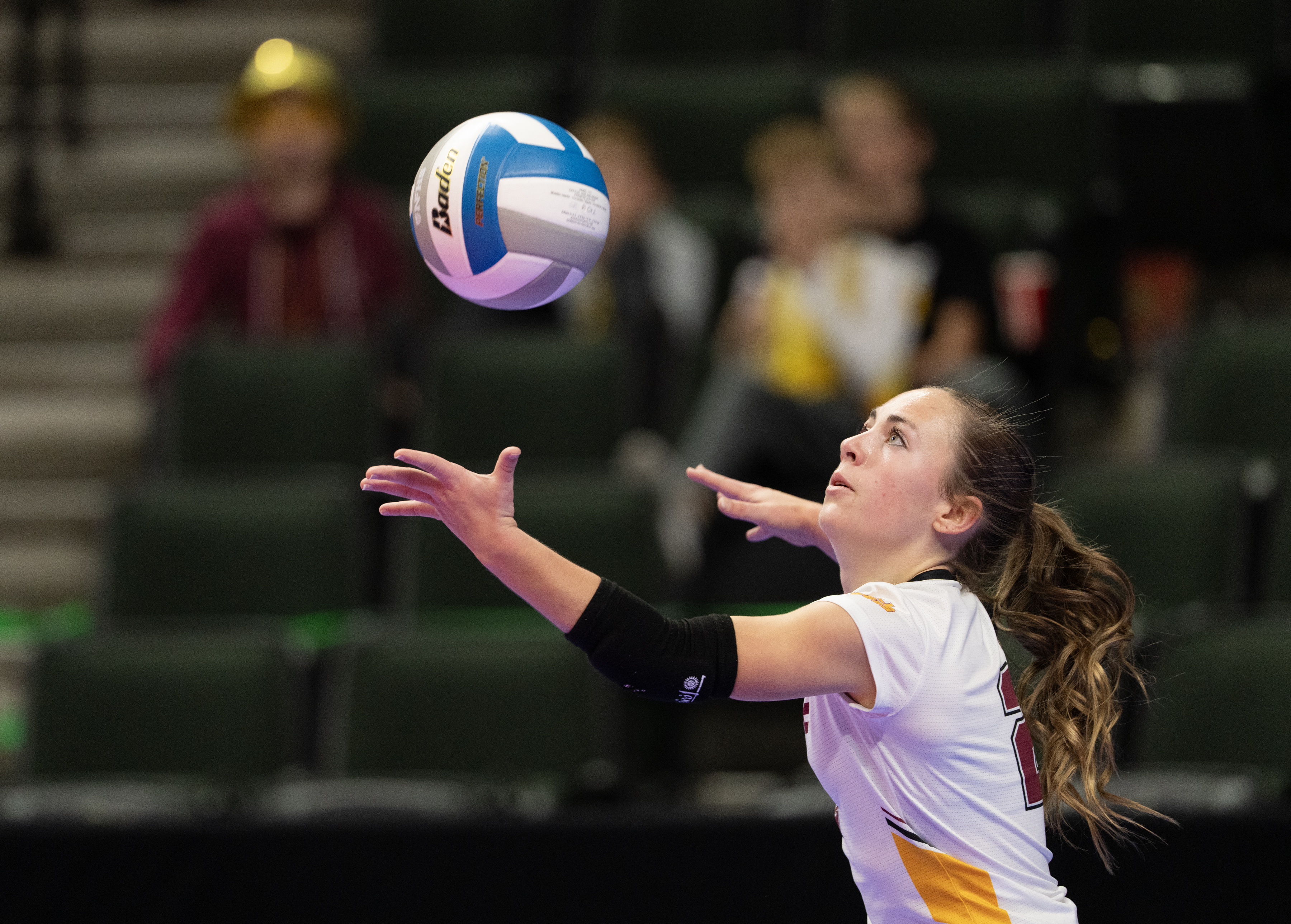 Live: Updates from Minnesota girls volleyball state championship matches