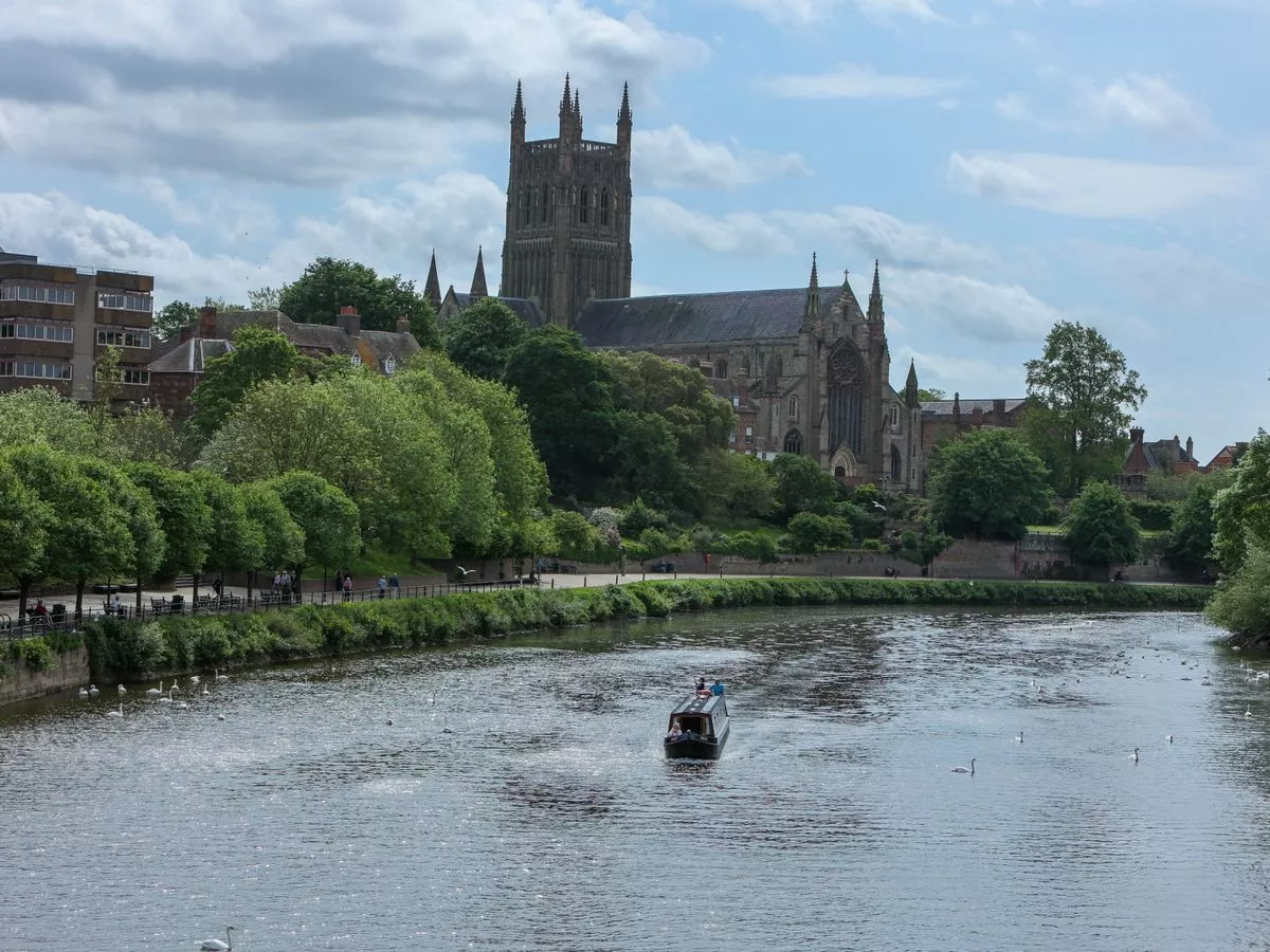 Worcestershire's 'One Worcestershire' plan would save millions - new figures