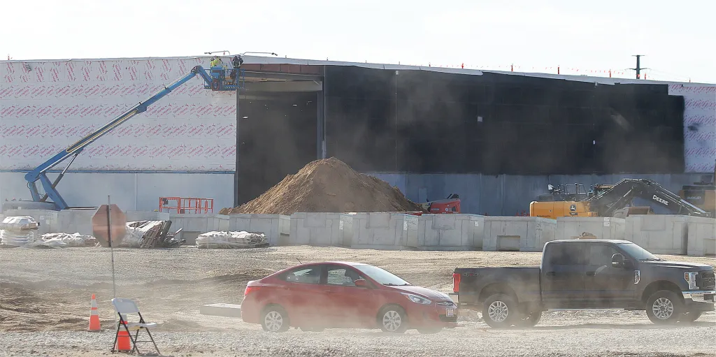 Union raises Michigan City data center concerns, mayor responds