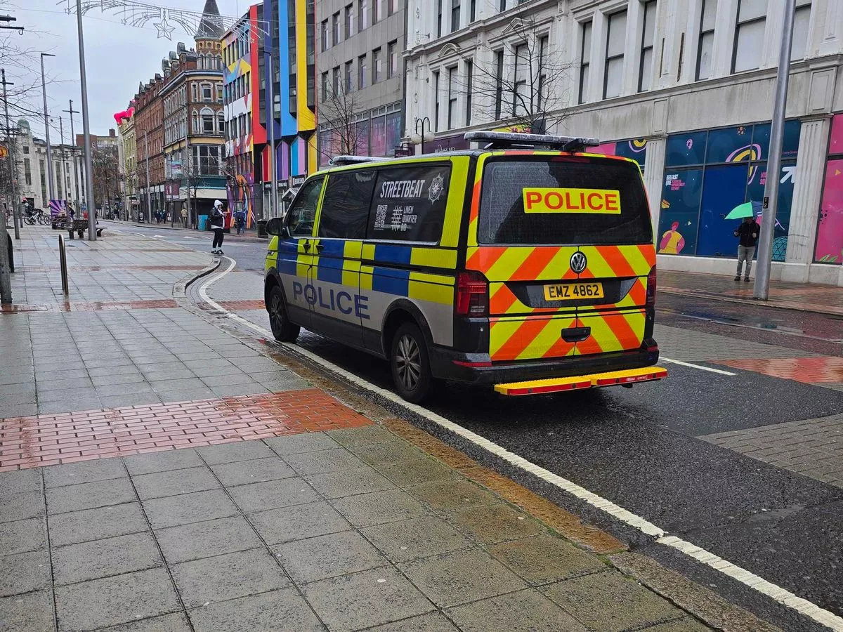 Accused 'pulled tourist to ground and sat on him while sister kicked him', court told