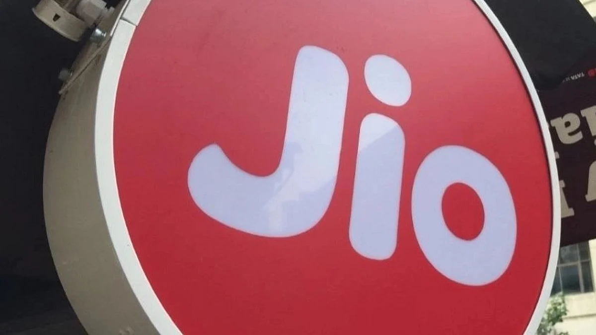 Reliance, Google Enter Pact To Offer Gemini AI Free To Jio Users For 18 Months