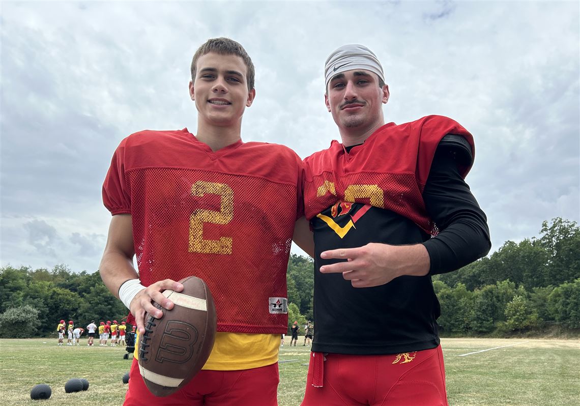 Joey Felitsky throws 5 TDs in North Catholic’s quarterfinal win over Elizabeth Forward