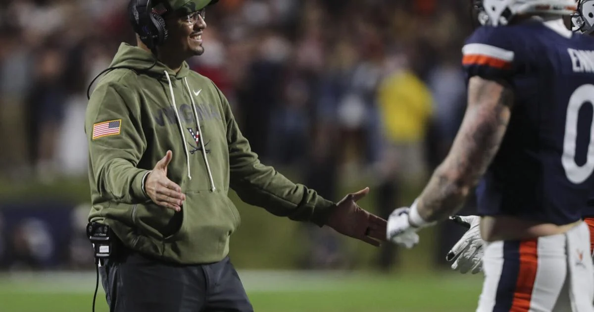 Virginia football checks in at No. 19 in latest CFP rankings