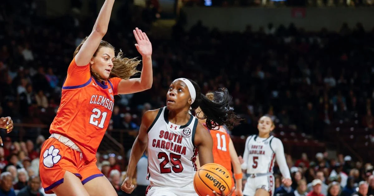 Gamecocks host Clemson in women's basketball