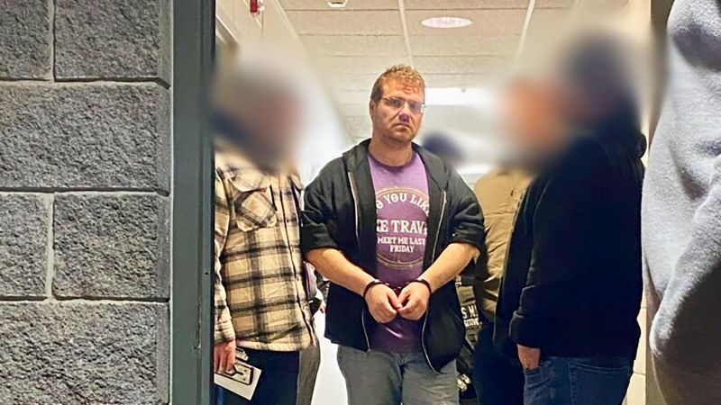 An Oklahoma sex offender vanished after allegedly staging his own bloody abduction. Here’s how officials found him after more than 13 years on the run