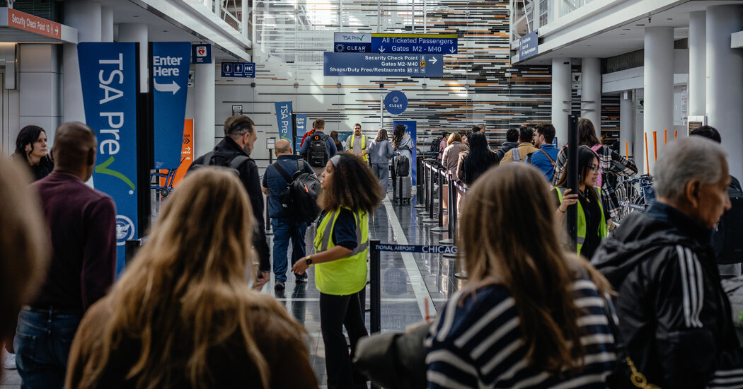 Flight Delays and Cancellations Won’t Immediately Stop When Government Shutdown Ends