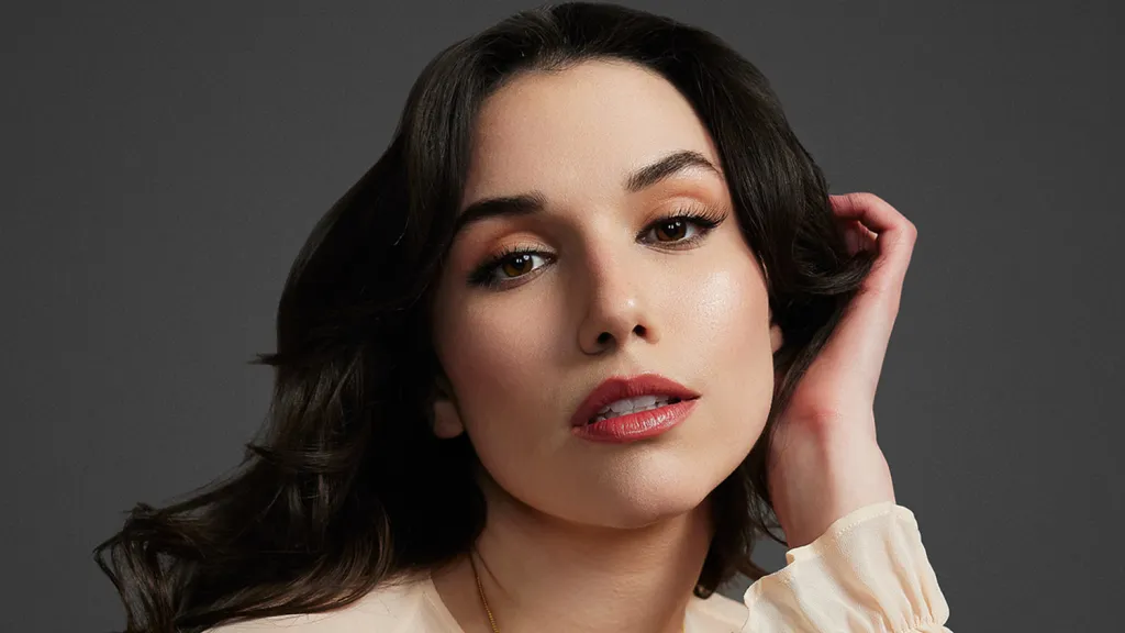 Grace Caroline Currey Leads Horror Film 'The Freeze': AFM