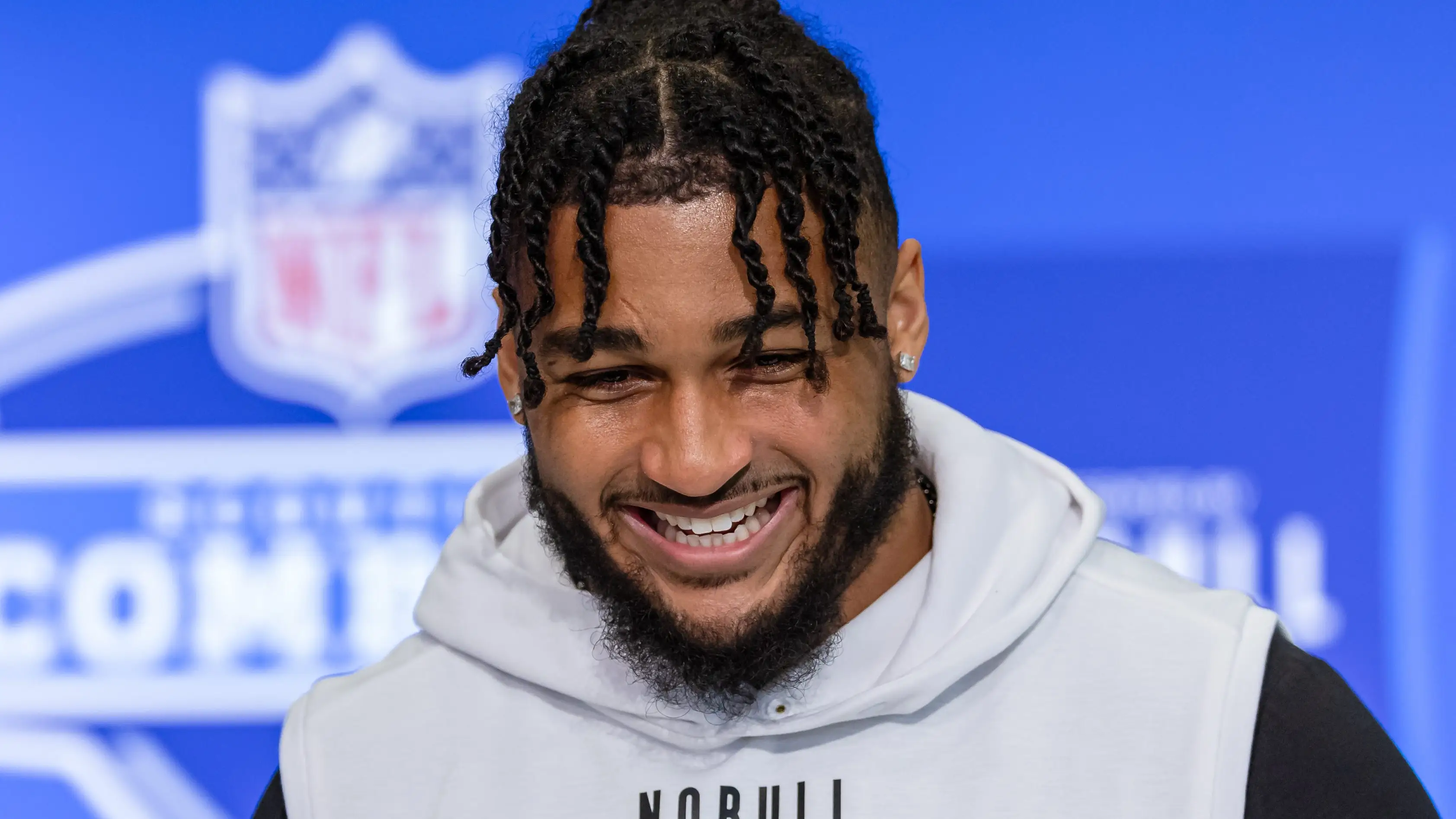 Girlfriend of Cowboys' Marshawn Kneeland Breaks Silence