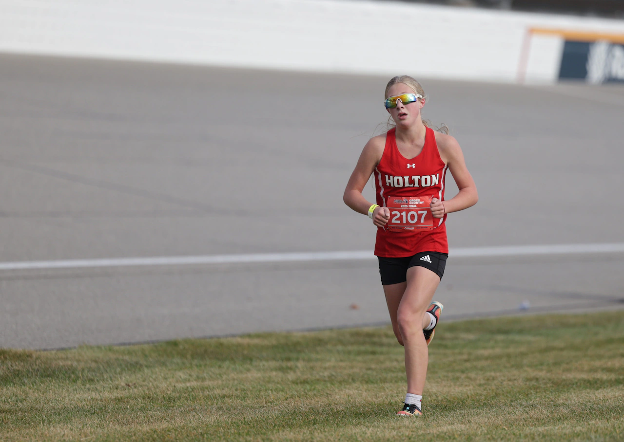 Holton cross country standout voted Fall Sports Athlete of the Week