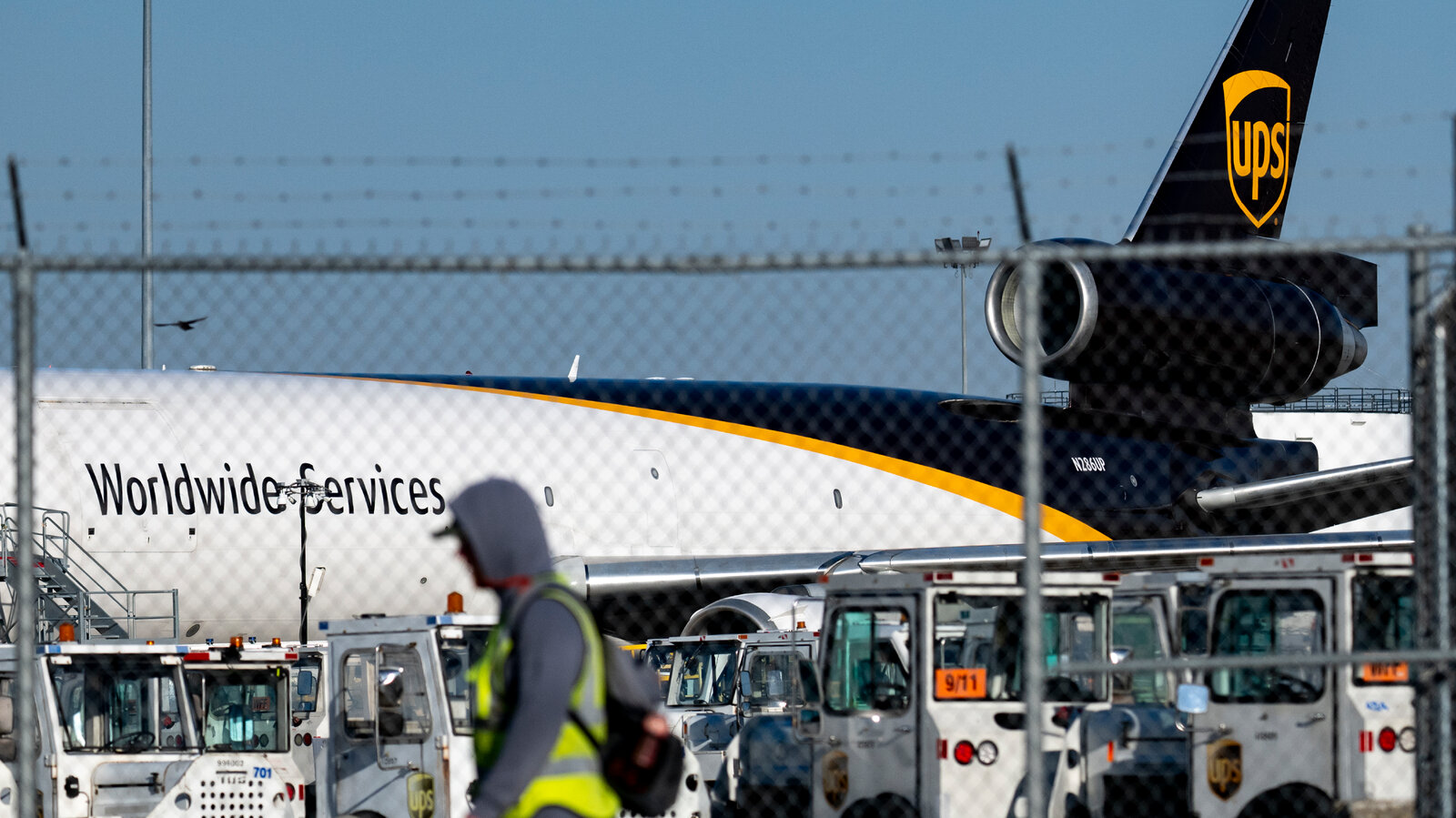 UPS and FedEx Ground MD-11 Cargo Planes After Louisville Crash