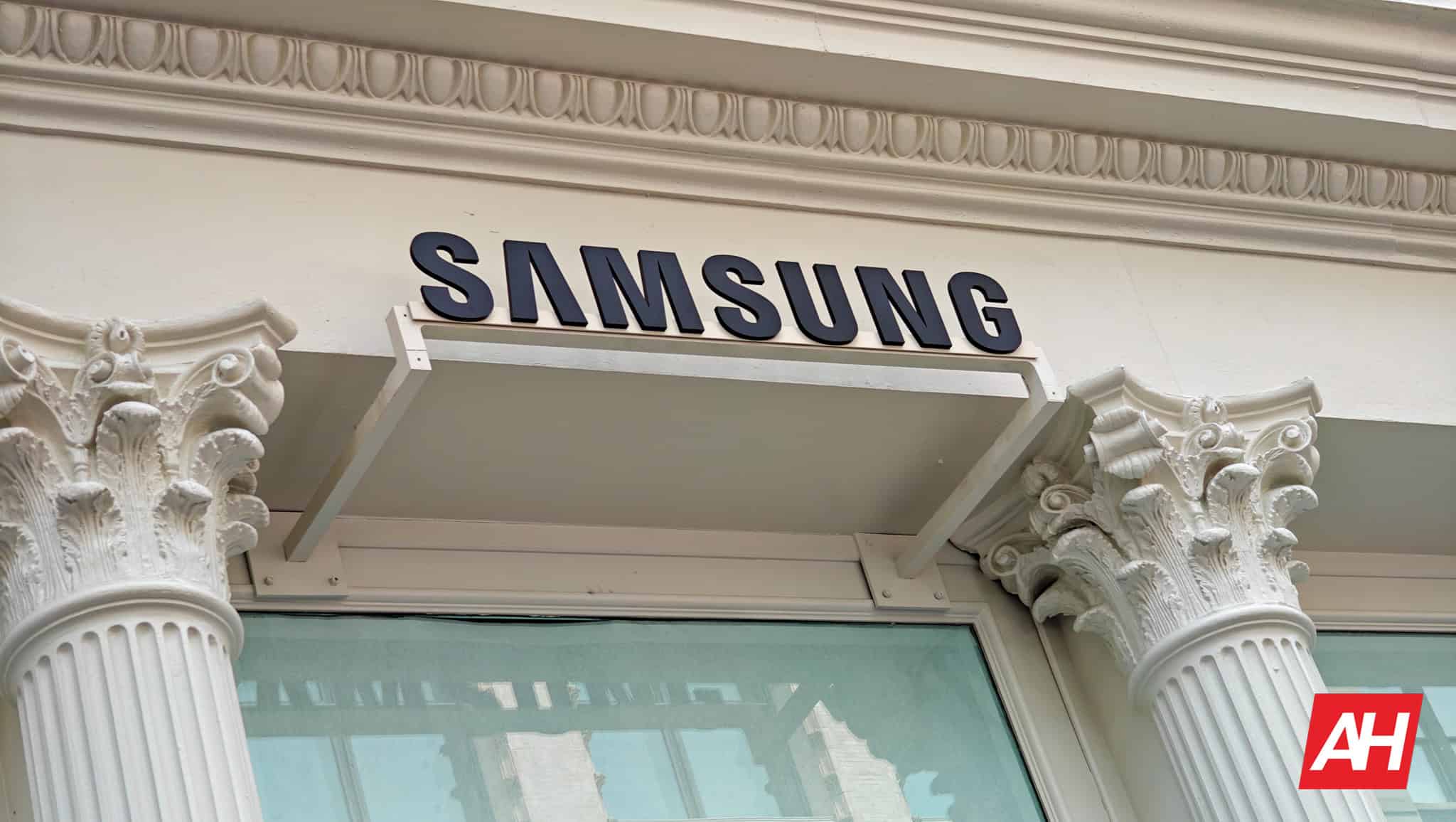 Samsung to Challenge Apple in the US with a Credit Card