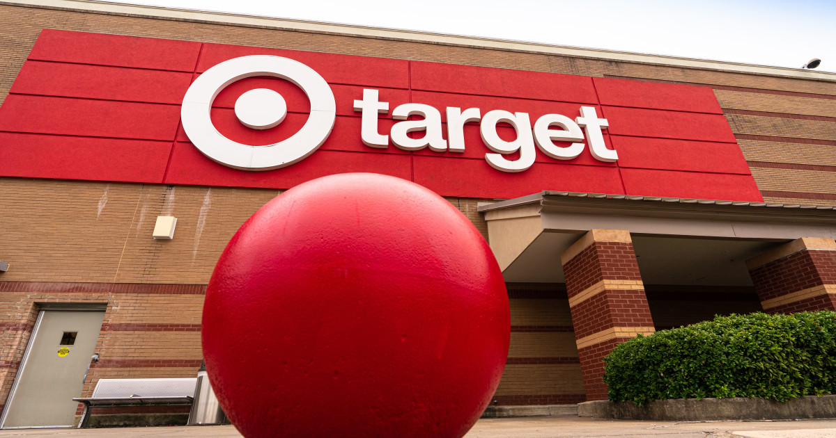 Target's Soft Flannel Sheet Sets Are a 'Cold Weather Essential'