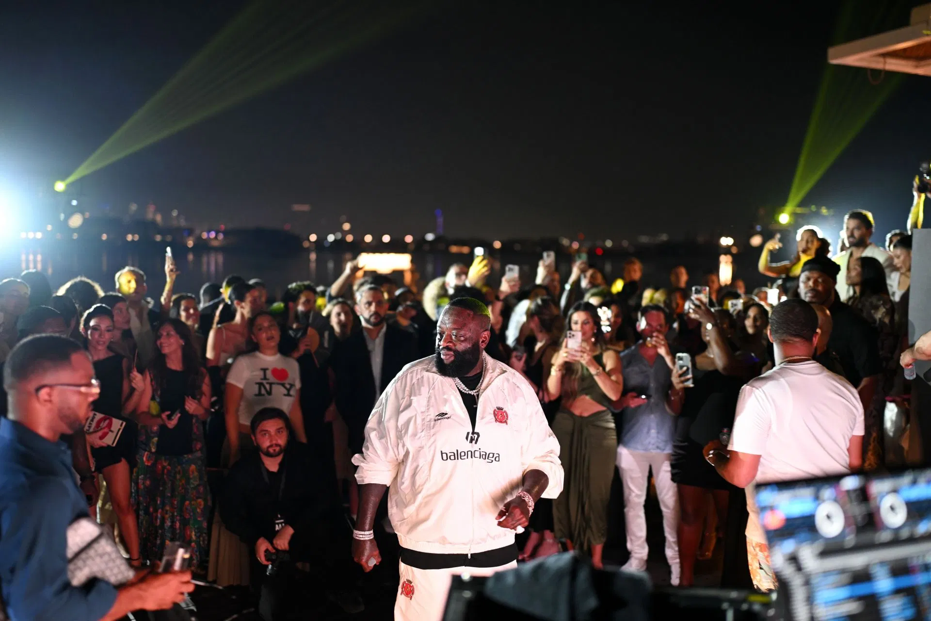 Tia Kemp threatens to block anyone who sends her a video of Rick Ross showing off his diamonds-embedded porcelain veneers