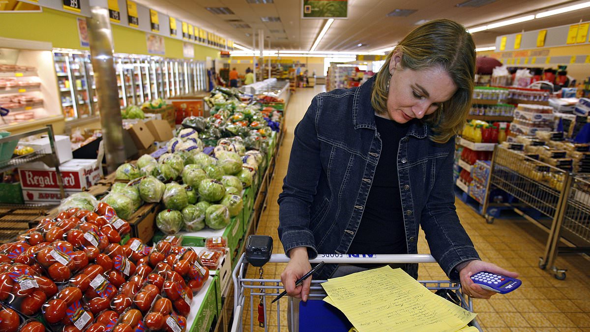 Iconic 80-year-old Florida supermarket chain unexpectedly closes every last store