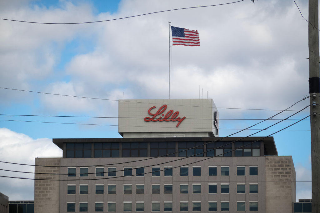 New Walmart Partnership to Let Patients Buy Eli Lilly's Zepbound Without Insurance Hassles