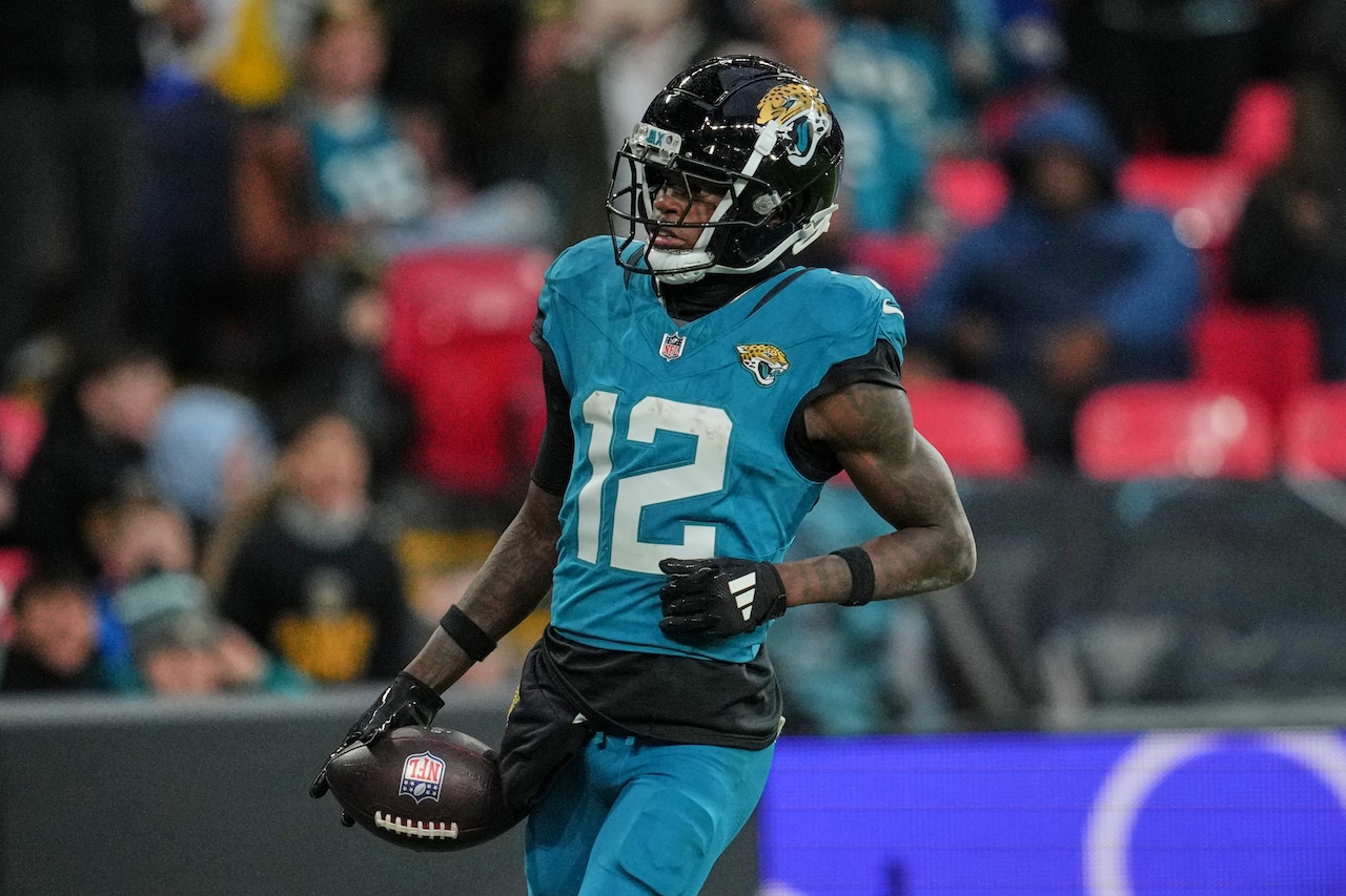 What Jaguars WR Travis Hunter’s season-ending knee surgery means for the Browns’ 1st round pick from the draft day trade