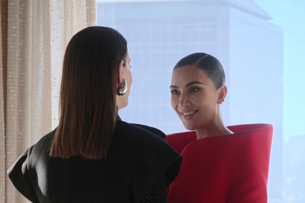 Kim Kardashian pushes wild moon landing conspiracy theory