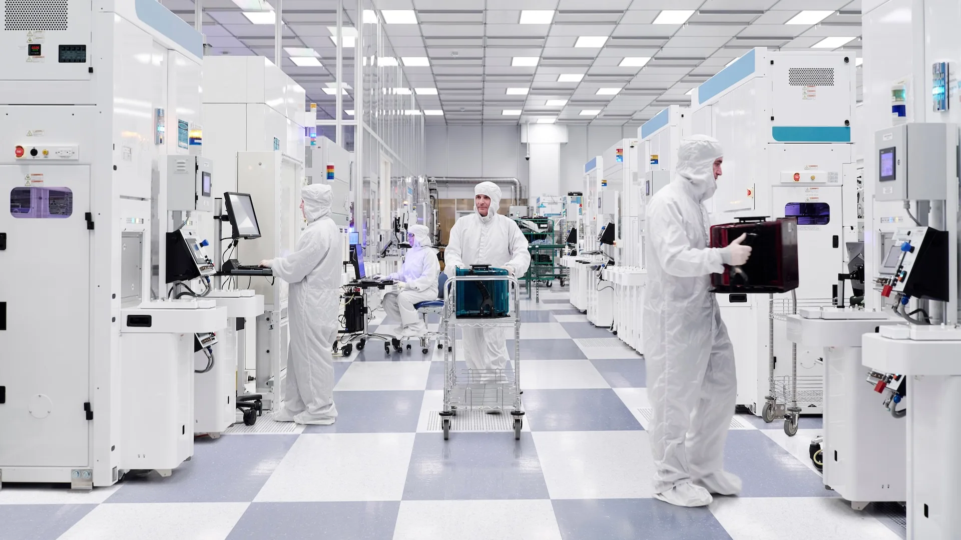 IBM Just Announced a Massive Jump In Quantum Computing. These Industries Will Benefit Most