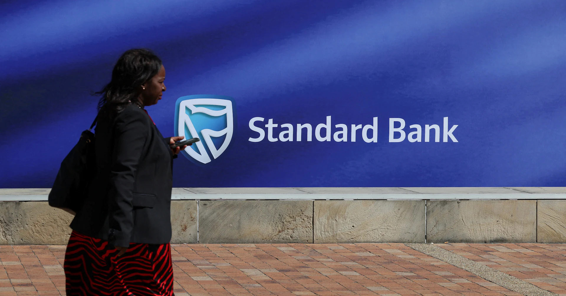 Standard Bank opens Egypt office to tap Gulf-Africa flows as outlook brightens