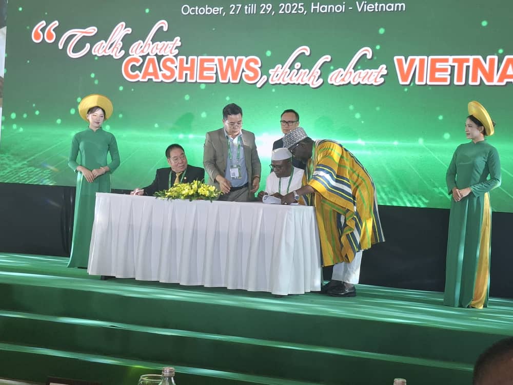 Nigeria, Vietnam Sign Strategic Pact to Boost Cashew Trade, Technology Exchange