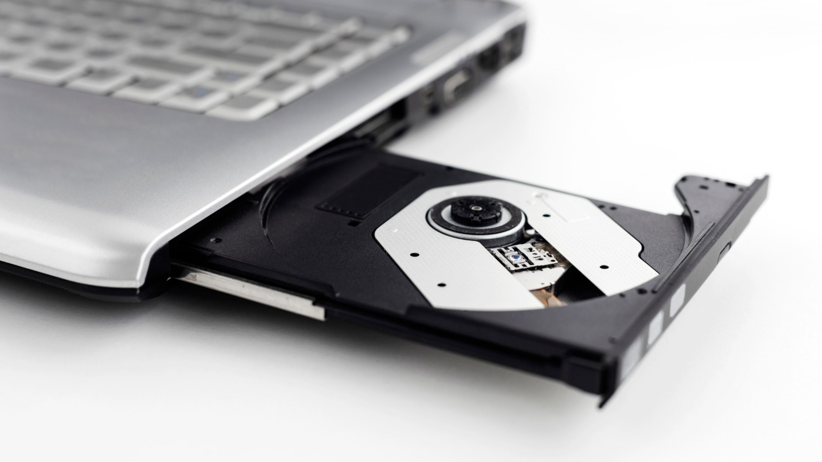 When Did Laptops Get Rid Of CD/DVD Drives?