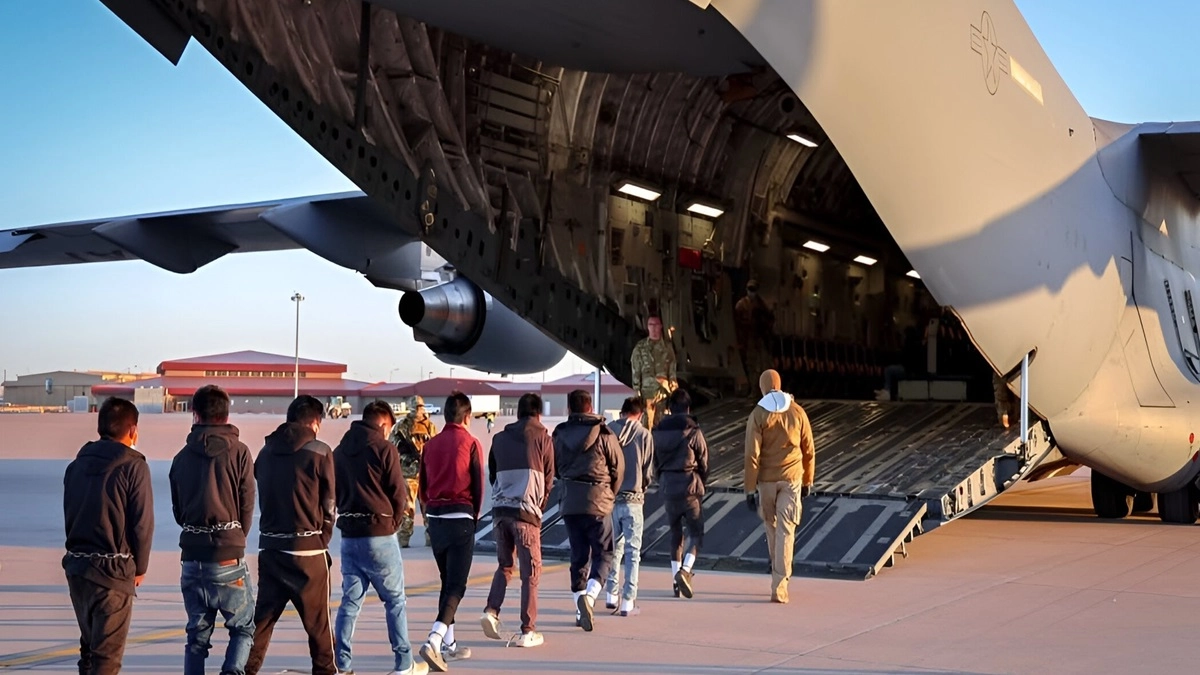 Deportation of Indians by US: Over 2790 Indian Nationals Deported From America This Year for Illegal Stay, Says MEA