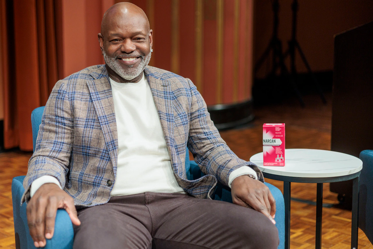 NFL legend Emmitt Smith talks personal losses, touts Narcan use at University of Michigan