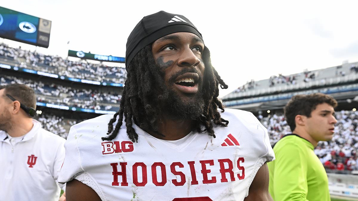 Fans go wild for 'greatest catch you'll ever see' in epic Indiana vs Penn State showdown