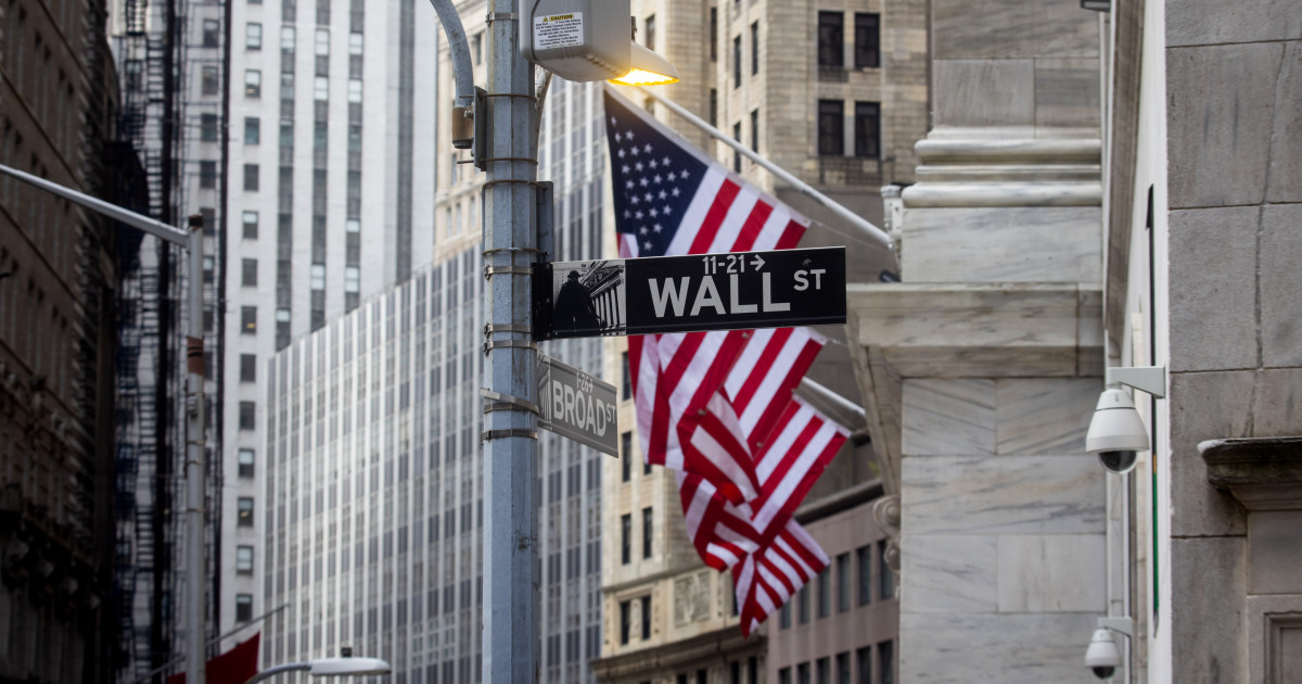 Stock Market Today: Stocks Surge As House Vote to Reopen Government Looms