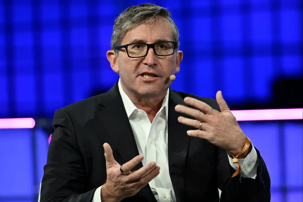 Smart Ring Maker Oura Expects Sales to Grow to $2B Next Year