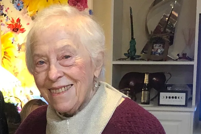 Jeanne P. Kelly, pioneering technology executive, award-winning Norristown painter, and ‘rare bird,’ has died at 96