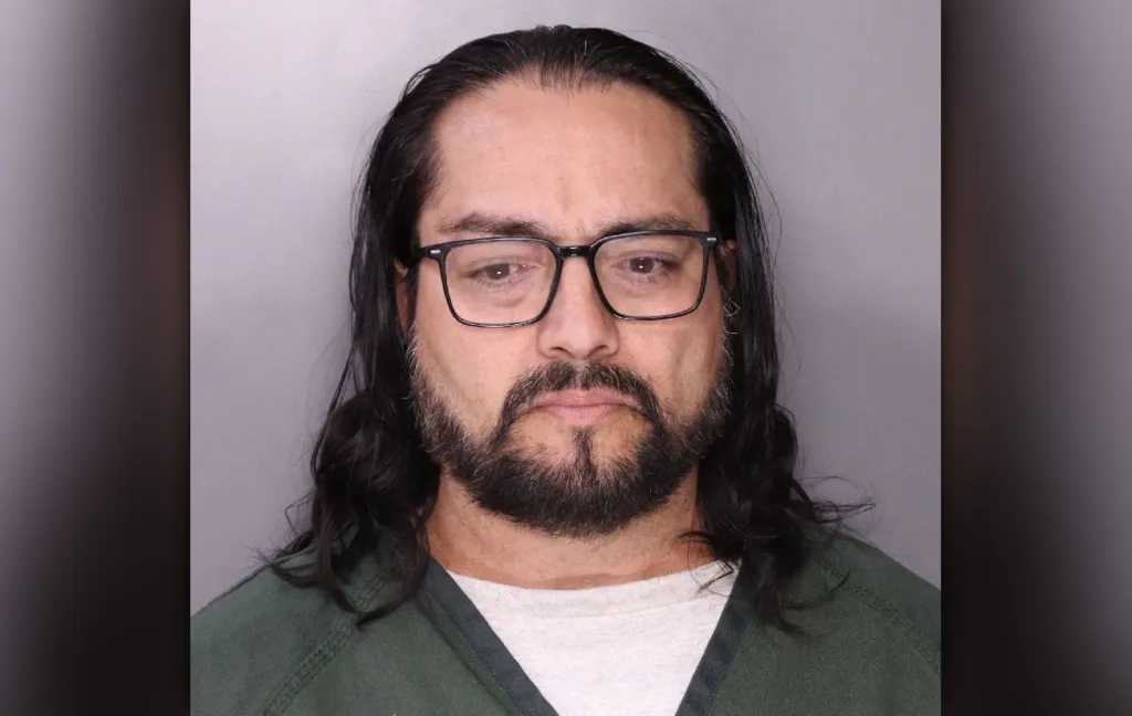 Syracuse school to vote on vice principal accused of drinking with teen