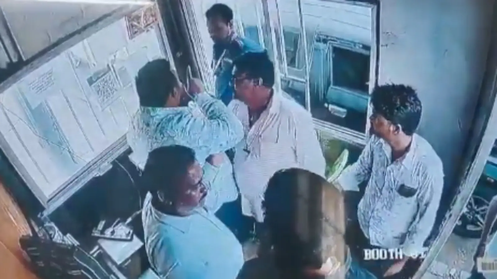 'Do You Know Who My Father Is?': Karnataka BJP Leader's Son Beats Toll Staff Over Fee | Video