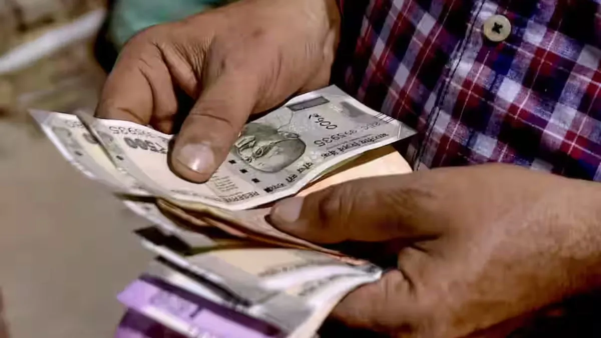 केंद्रीय कर्मचारियों के लिए खुशखबरी! 8th Pay Commission में बढ़ सकता है Fitment Factor