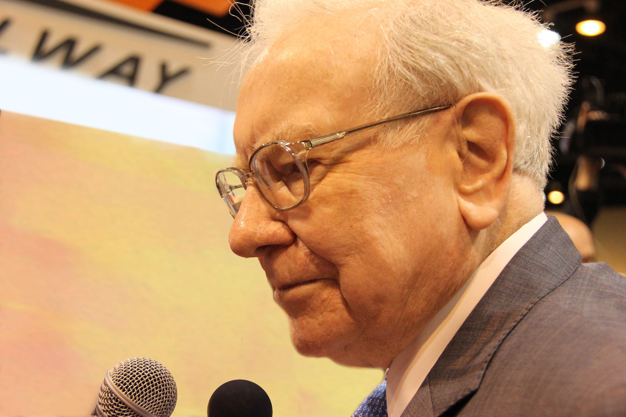 Warren Buffett's Dire Stock Market Warning That Could Be Completely Wrong