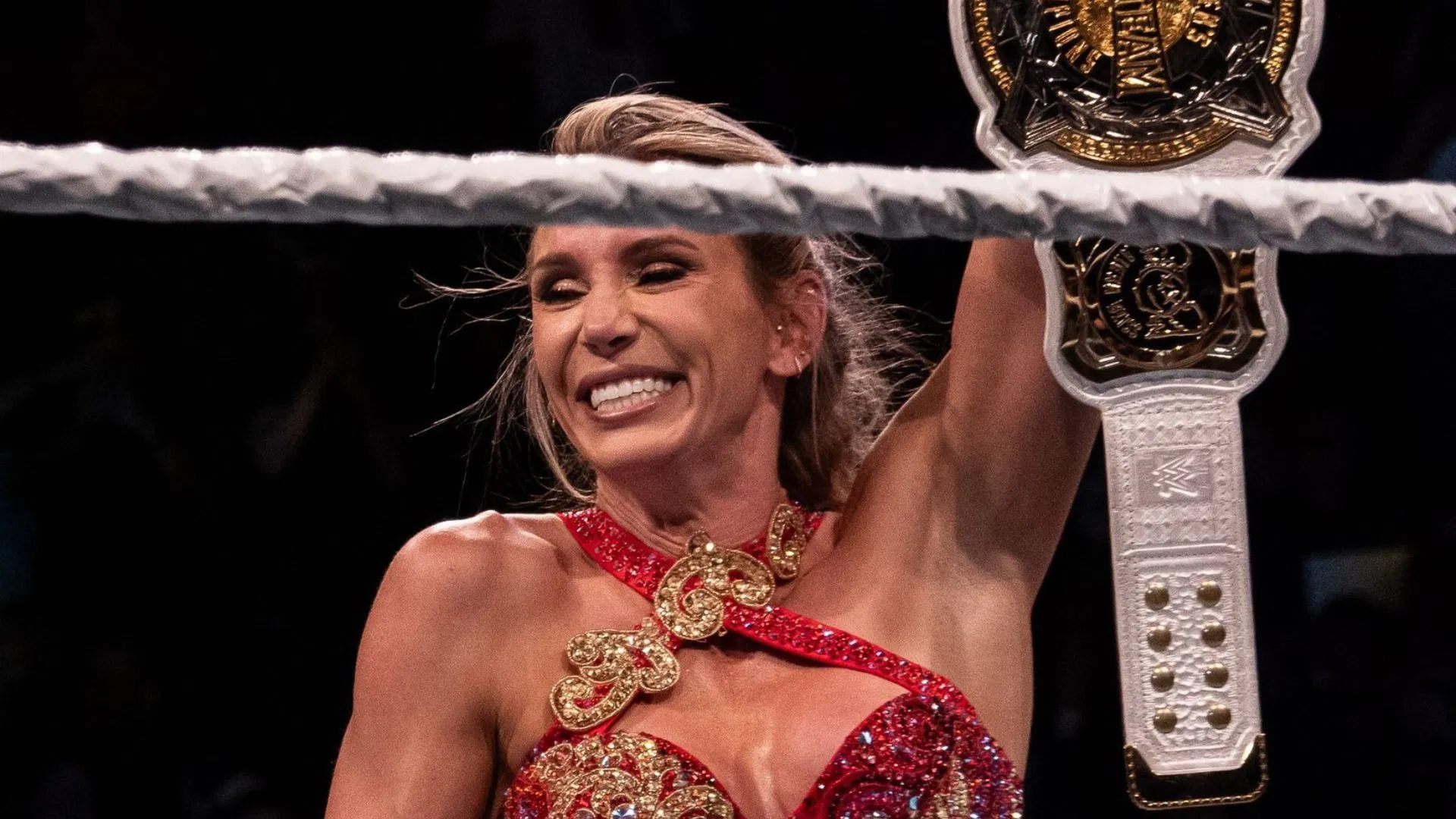 Charlotte Flair sends a message to 9-time WWE champion after shocking backstage incident