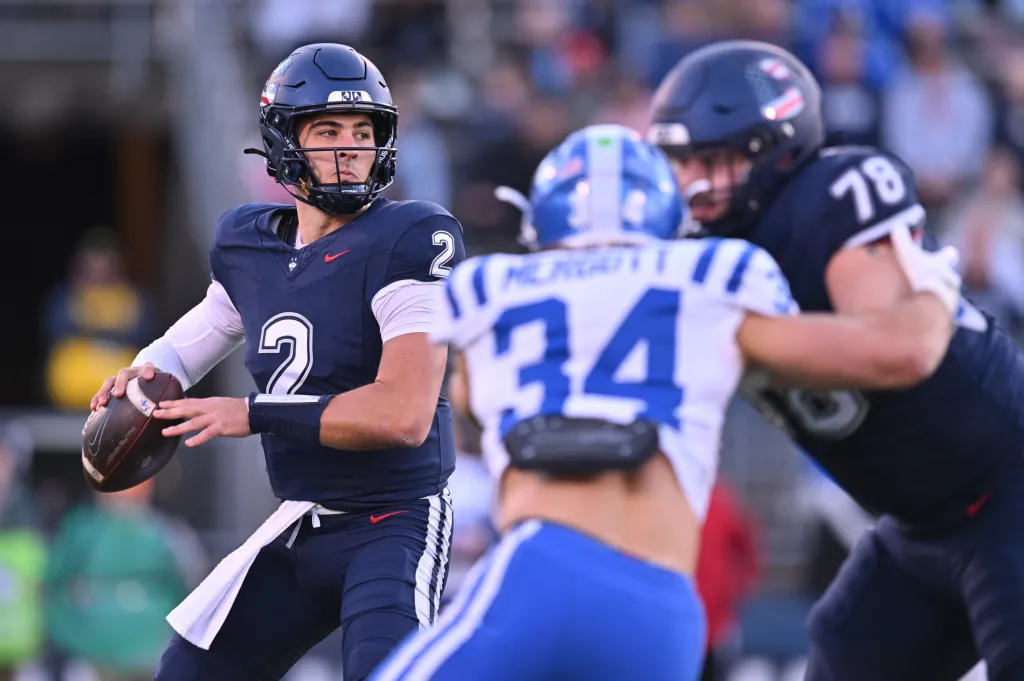 How to vote for UConn's Joe Fagnano for Heisman