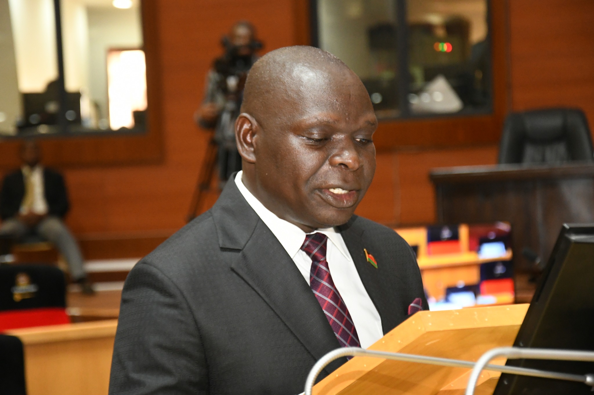 Conflicts threaten MCP oversight role