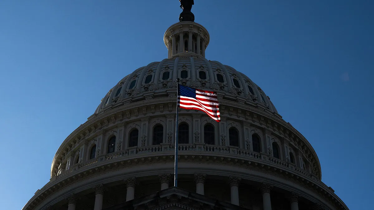 What time is the House vote today on the government shutdown?