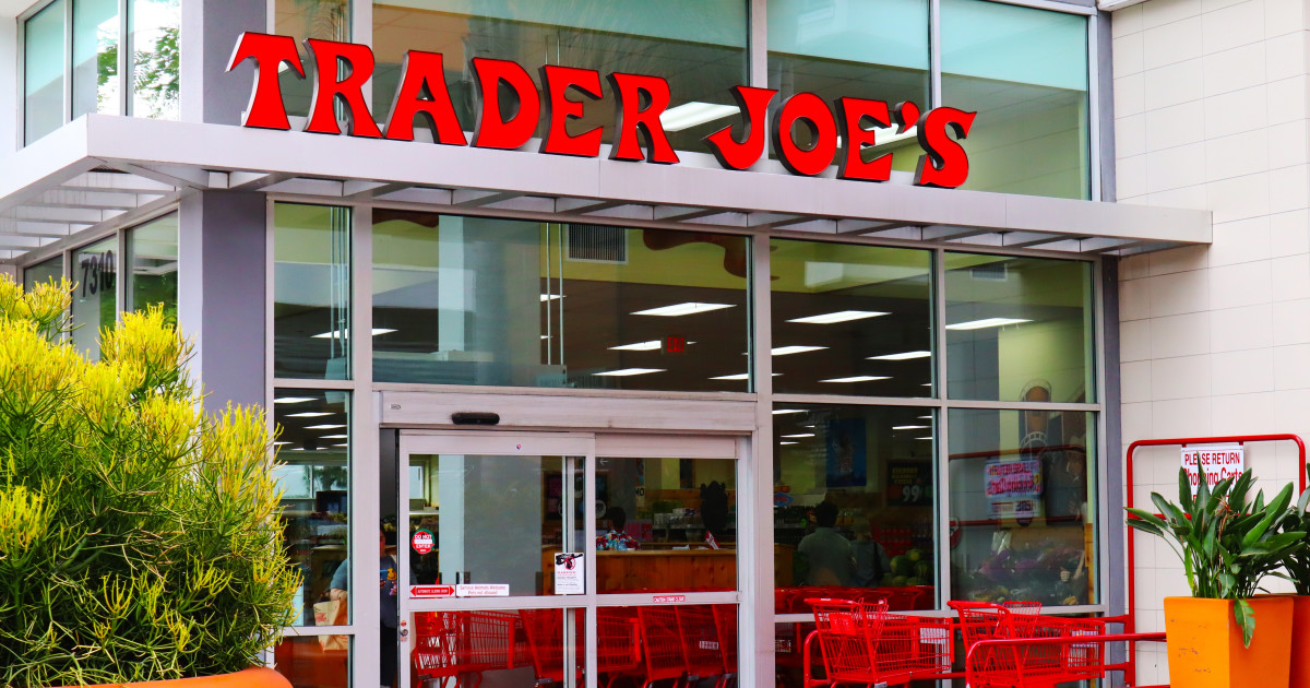 Trader Joe's Viral Grocery Drop Has Pizza Fans Freaking Out