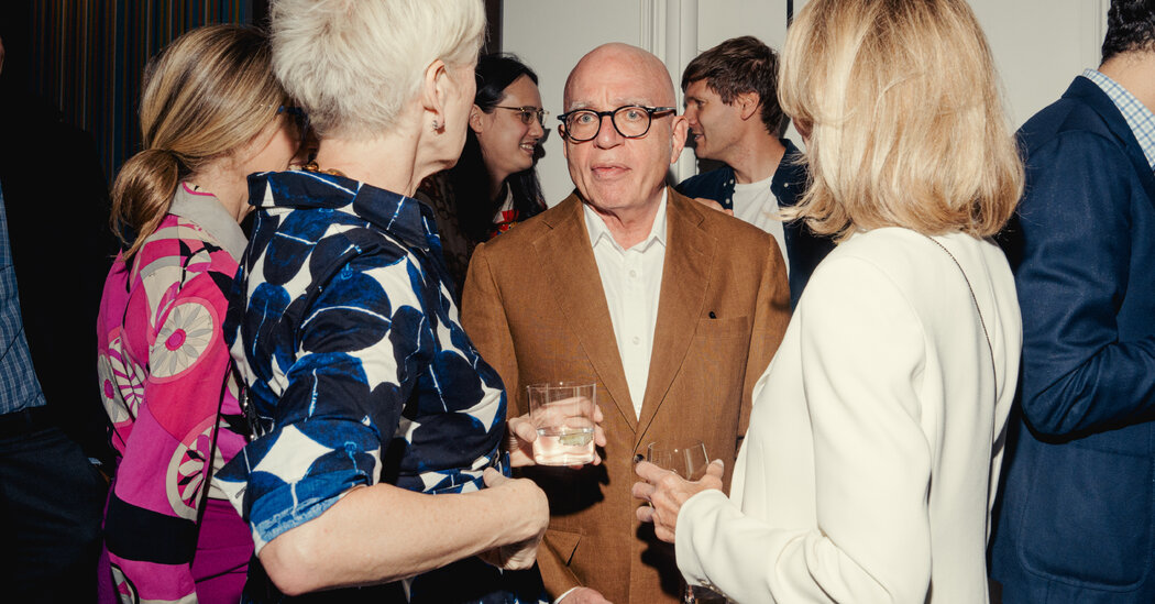 Michael Wolff, Chronicler of Elites, Advised Epstein About Trump