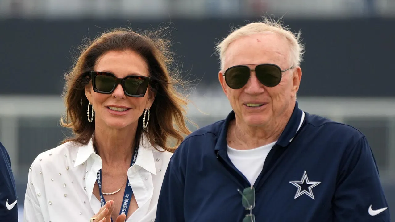 Jerry Jones' daughter backs Bad Bunny Superbowl show despite outrage from NFL fans