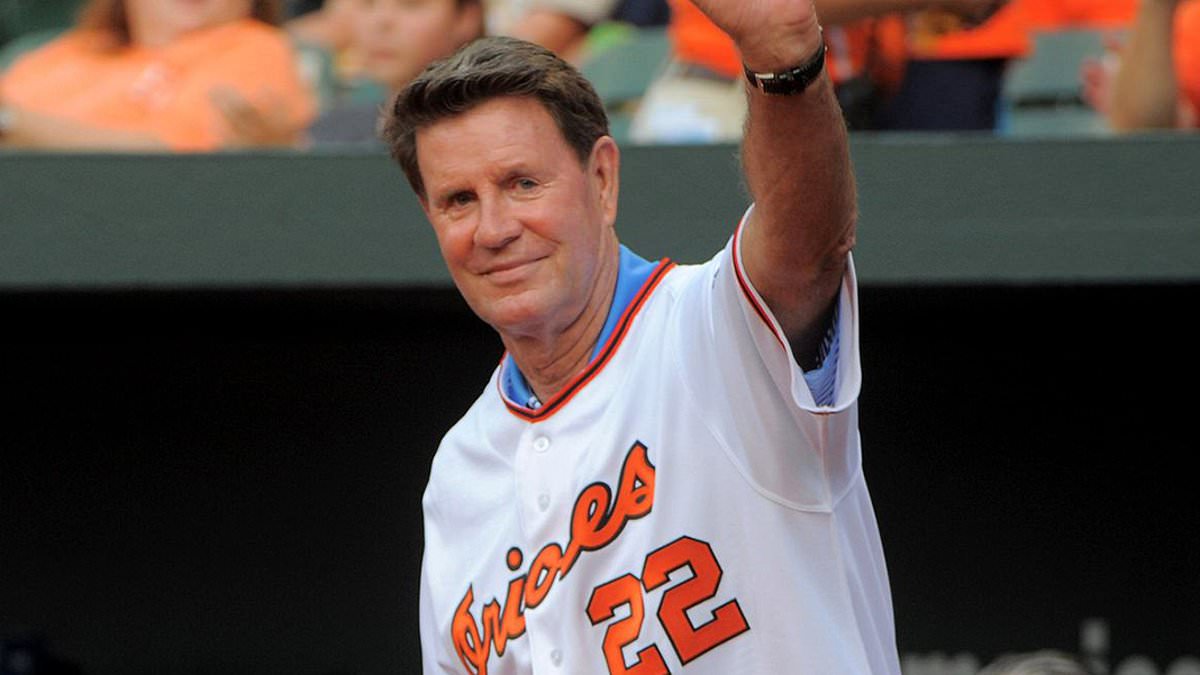 Shocking scandal engulfs MLB legend as top celebrity hairdresser goes scorched earth with obscene claims about him and his wife