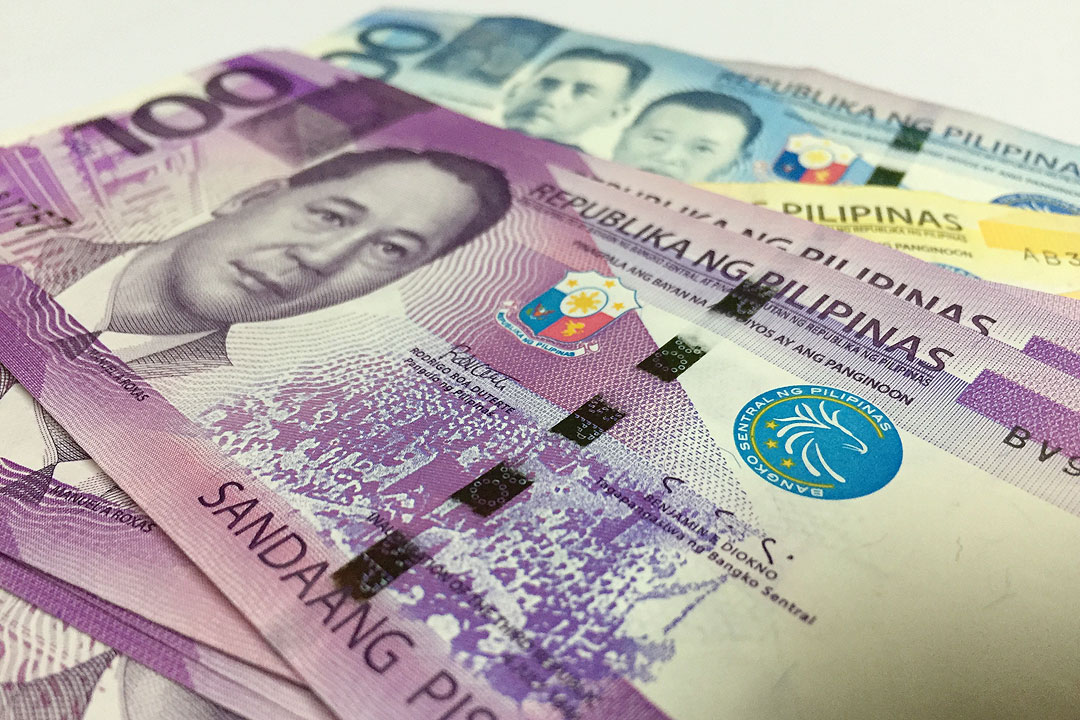 Philippine government’s outstanding debt slips to P17.46 trillion
