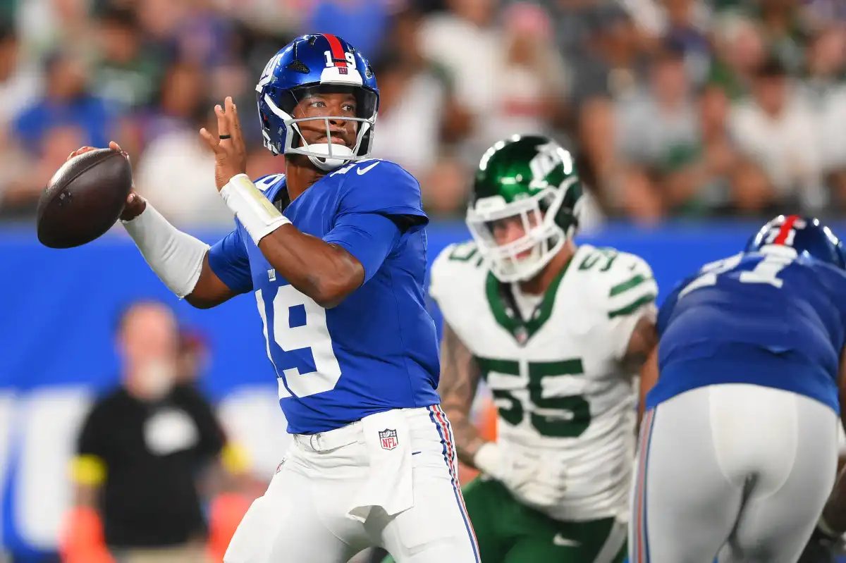 Struggling Giants host scuffling Packers in Week 11 Showdown