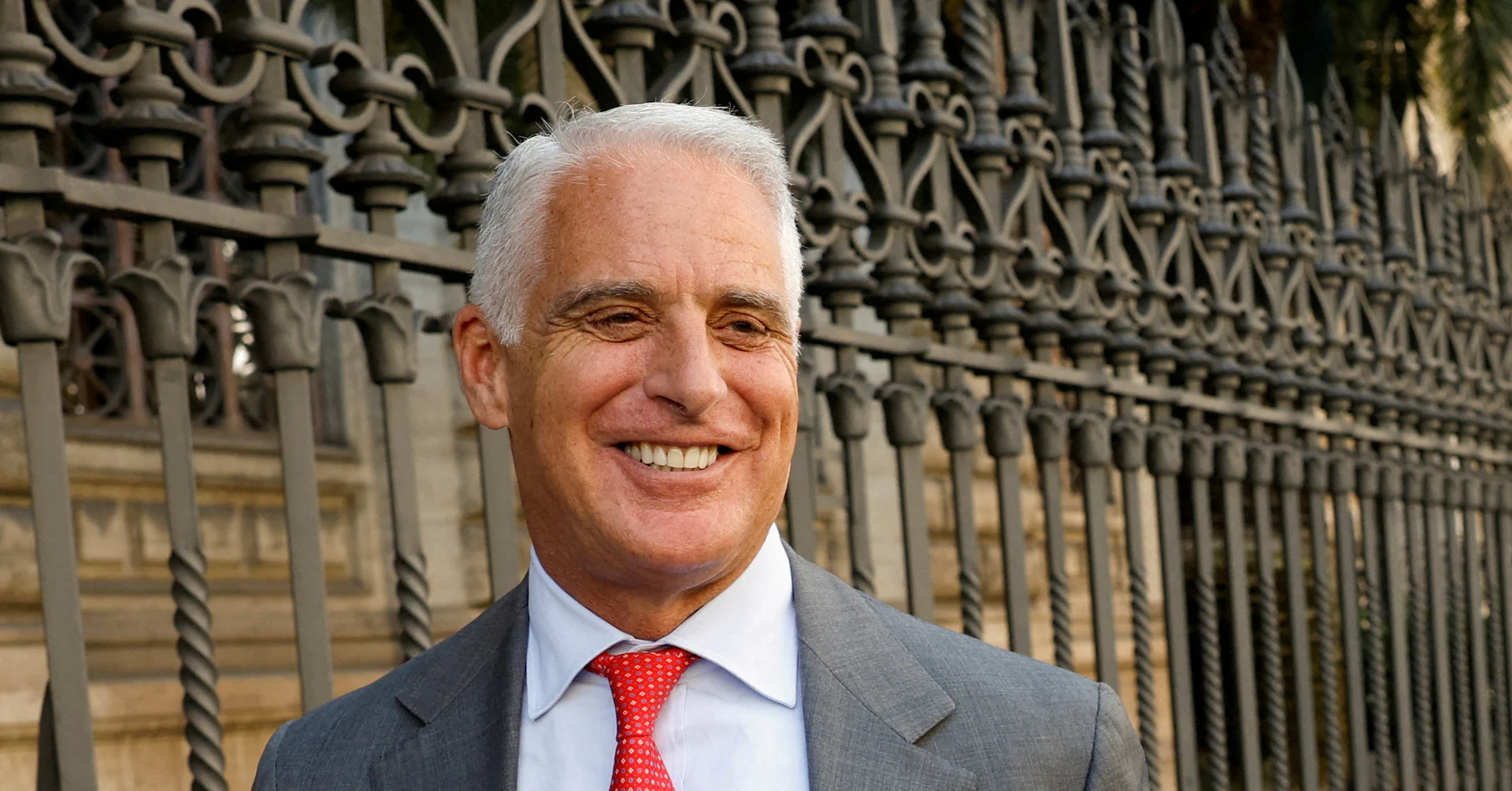 UniCredit CEO says fund manager Amundi's future role hinges on mutual benefits